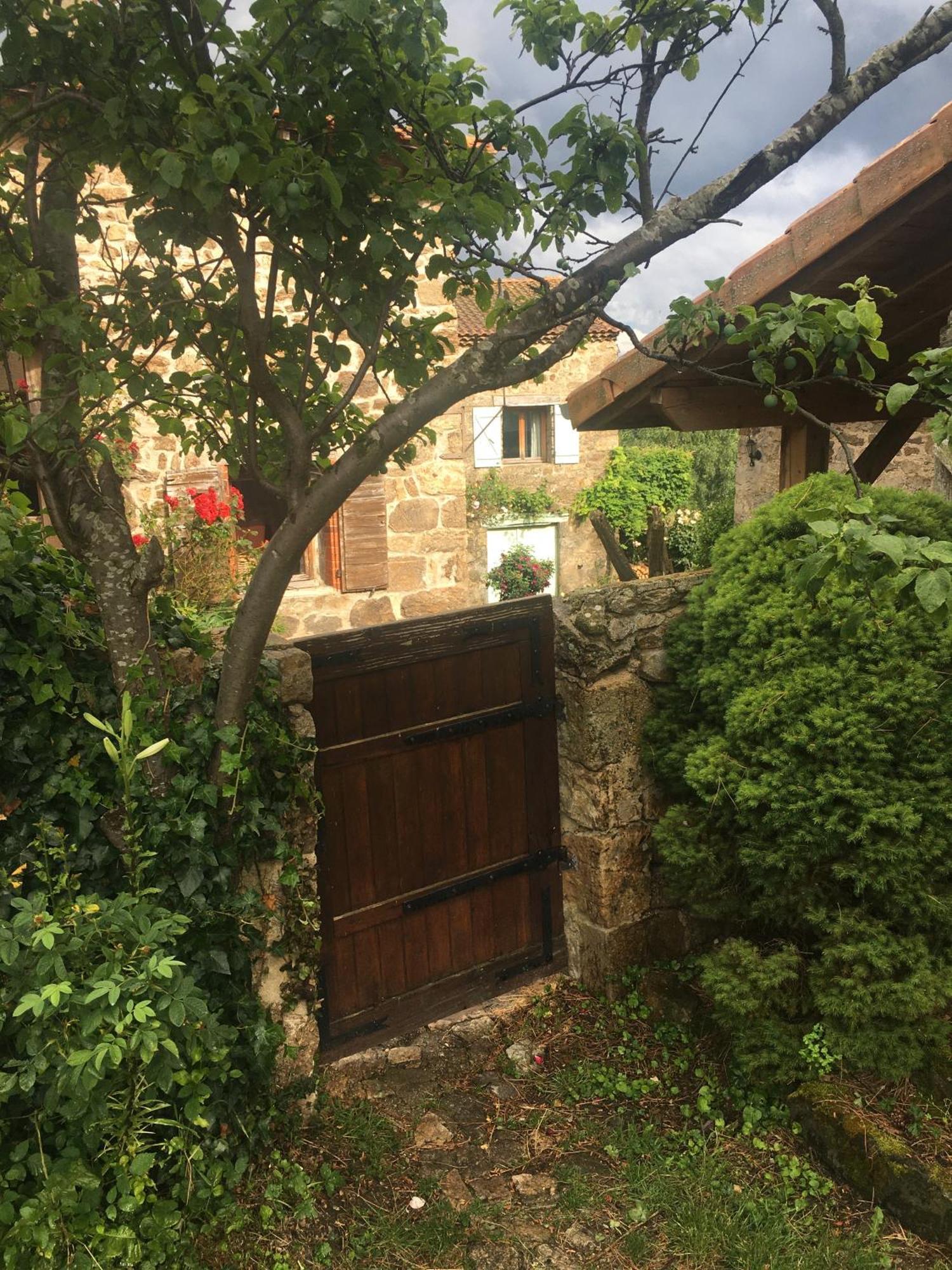 Gites De Gobertier Saint-Alban-d'Ay Екстер'єр фото